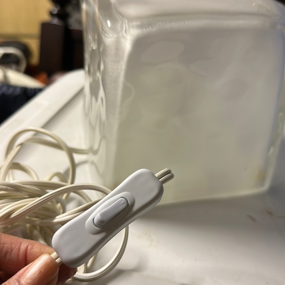 IKEA ice cube lamp in excellent condition.